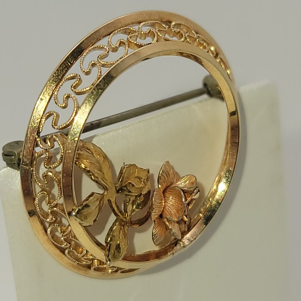 Vintage Krementz 14K Gold Overlay Rose Circle Brooch Pin - Picture 6 of 9